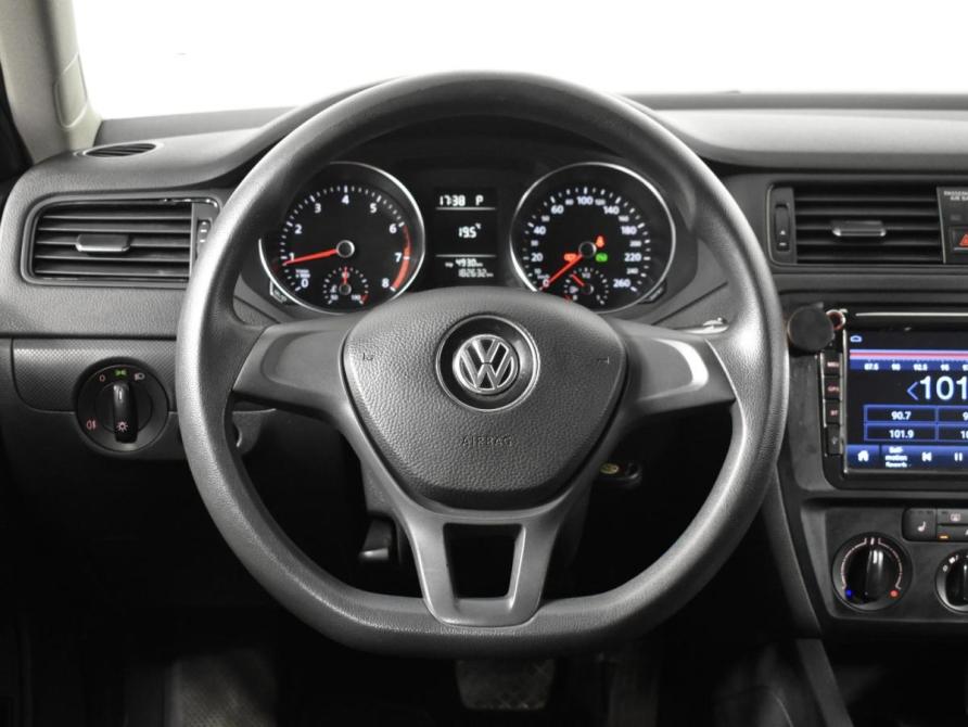 Volkswagen Jetta VI Рестайлинг Казань  - изображение 11