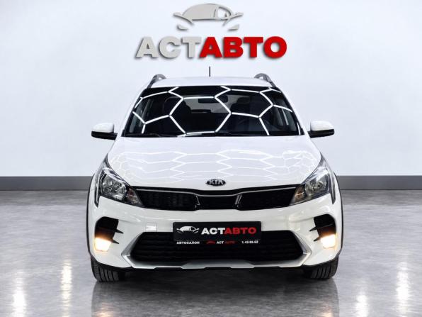 Kia Rio IV Рестайлинг с пробегом 2020 года, цена 1 490 000 рублей, 38939 км, хэтчбек, Автокод Объявления