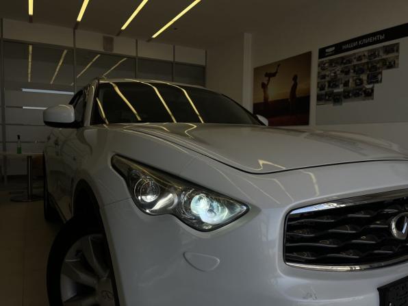 Infiniti FX II (S51) с пробегом 2010 года, цена 1 450 000 рублей, 181000 км, внедорожник, Автокод Объявления