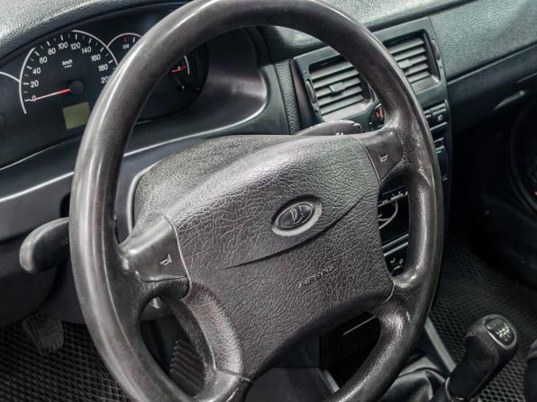 Lada (ВАЗ) Priora I с пробегом 2011 года, цена 459 900 рублей, 244000 км, хэтчбек, Автокод Объявления