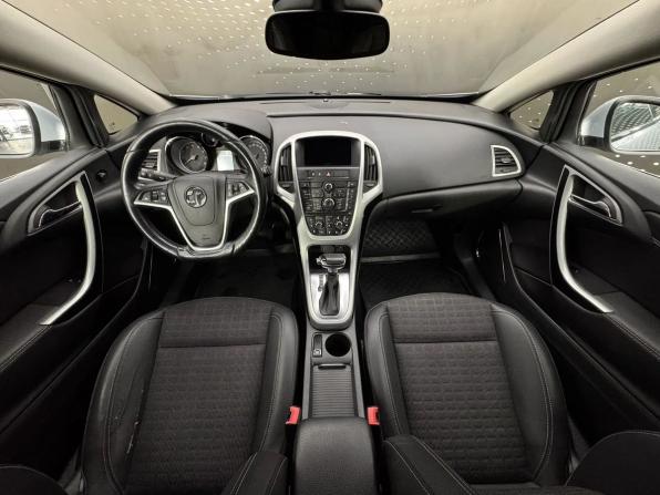 Opel Astra J Рестайлинг с пробегом 2012 года, цена 615 000 рублей, 169292 км, хэтчбек, Автокод Объявления
