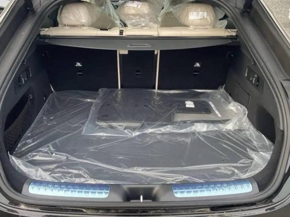 Новый Mercedes-Benz GLC Coupe II (C254) 2026 года, цена 9 800 000 рублей, внедорожник, Автокод Объявления