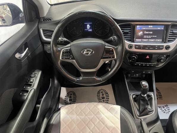 Hyundai Solaris II с пробегом 2017 года, цена 1 185 000 рублей, 149687 км, седан, Автокод Объявления