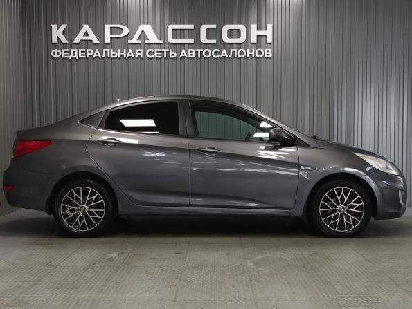Hyundai Solaris I с пробегом 2013 года, цена 830 000 рублей, 154684 км, седан, Автокод Объявления