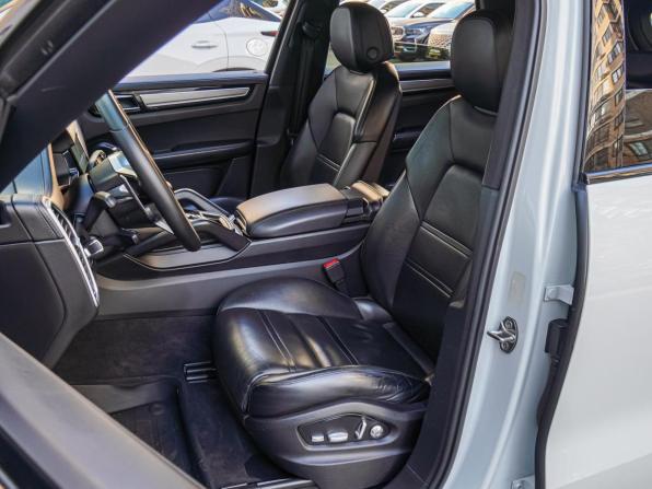 Porsche Cayenne III с пробегом 2018 года, цена 5 380 000 рублей, 130684 км, внедорожник, Автокод Объявления