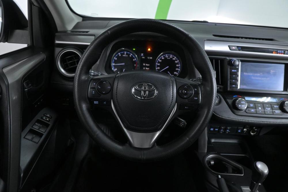 Toyota RAV4 IV (XA40) Рестайлинг Москва  - изображение 10