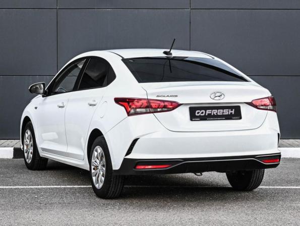 Hyundai Solaris II Рестайлинг с пробегом 2021 года, цена 1 629 000 рублей, 107084 км, седан, Автокод Объявления