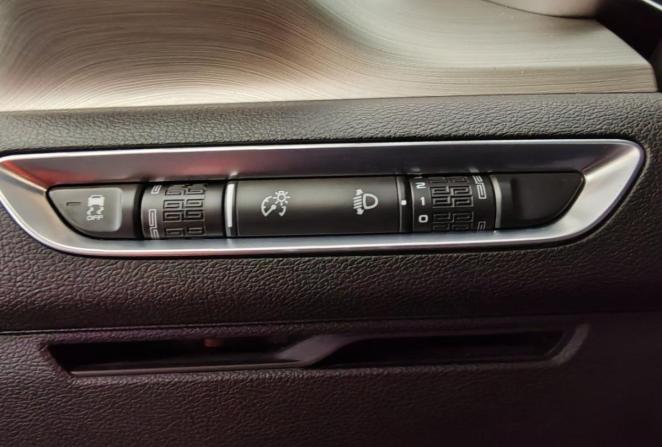 Geely Coolray I с пробегом 2022 года, цена 1 750 000 рублей, 81543 км, внедорожник, Автокод Объявления