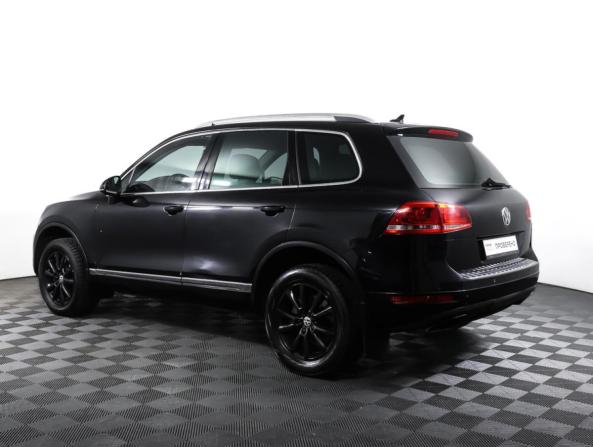 Volkswagen Touareg II с пробегом 2010 года, цена 1 877 000 рублей, 231821 км, внедорожник, Автокод Объявления