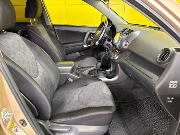 Toyota RAV4 III (XA30) Рестайлинг с пробегом 2012 года, цена 1 370 000 рублей, 184000 км, внедорожник, Автокод Объявления