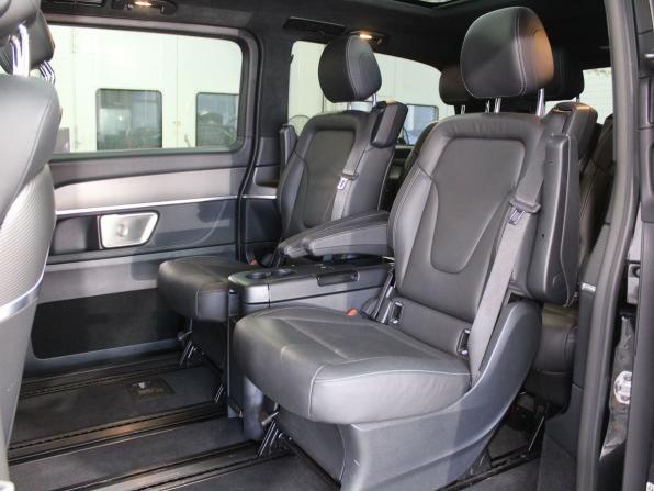 Mercedes-Benz V-Класс III (W447) Рестайлинг 2 с пробегом 2024 года, цена 11 300 000 рублей, 34484 км, минивэн, Автокод Объявления