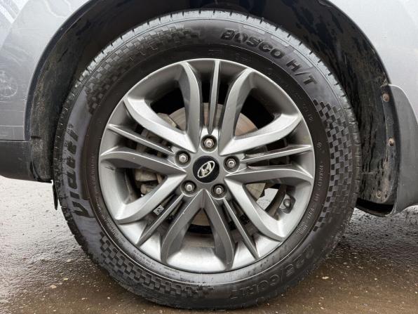 Hyundai ix35 I Рестайлинг с пробегом 2014 года, цена 1 115 000 рублей, 189803 км, внедорожник, Автокод Объявления