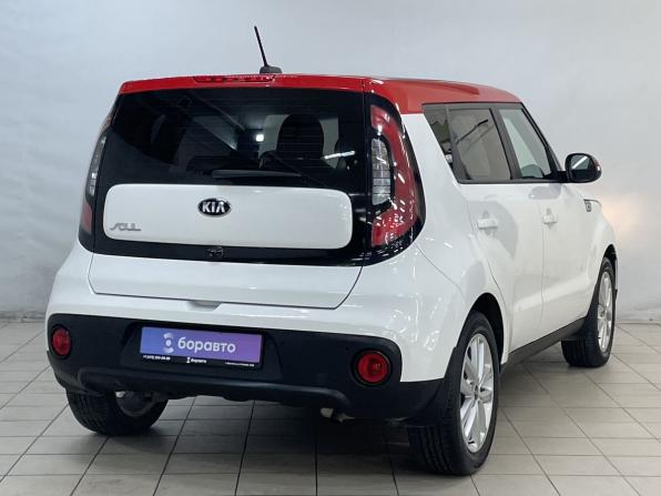 Kia Soul II Рестайлинг с пробегом 2018 года, цена 1 679 000 рублей, 40198 км, хэтчбек, Автокод Объявления