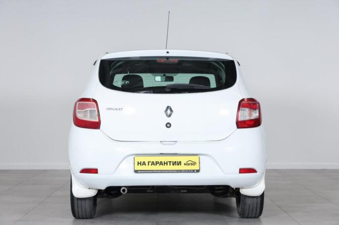 Renault Sandero II с пробегом 2016 года, цена 769 000 рублей, 95000 км, хэтчбек, Автокод Объявления