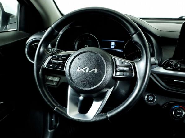 Kia Cerato IV Рестайлинг с пробегом 2022 года, цена 2 098 000 рублей, 114611 км, седан, Автокод Объявления