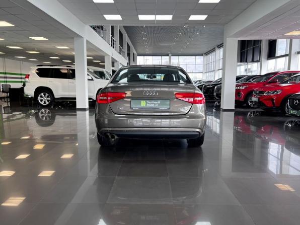 Audi A4 IV (B8) Рестайлинг с пробегом 2014 года, цена 1 345 000 рублей, 142882 км, седан, Автокод Объявления