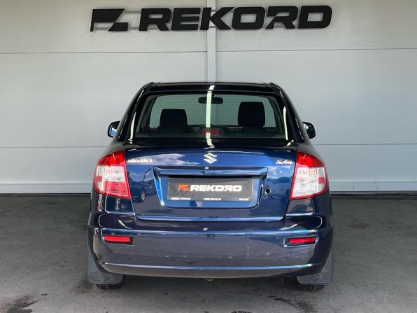 Suzuki SX4 I (Classic) с пробегом 2008 года, цена 679 000 рублей, 300696 км, седан, Автокод Объявления