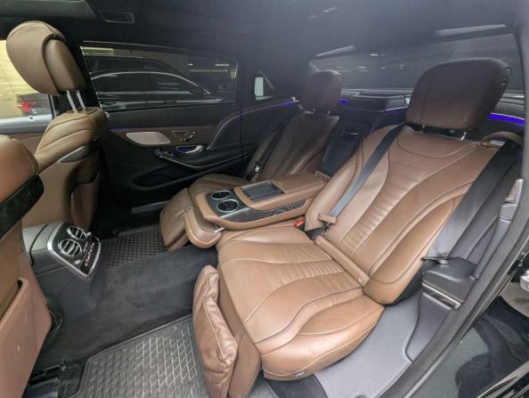 Mercedes-Benz Maybach S-Класс I (X222) Рестайлинг с пробегом 2018 года, цена 4 295 000 рублей, 165924 км, седан, Автокод Объявления