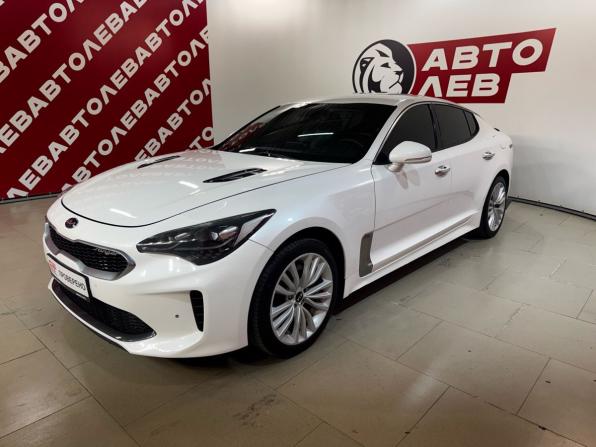 Kia Stinger I с пробегом 2018 года, цена 2 499 000 рублей, 238796 км, лифтбек, Автокод Объявления