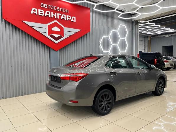 Toyota Corolla XI (E160 E170 E180) Рестайлинг 1 с пробегом 2017 года, цена 1 650 000 рублей, 67396 км, седан, Автокод Объявления