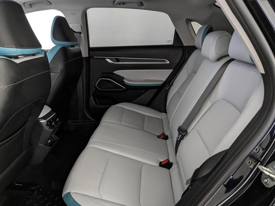 Geely Emgrand II Москва  - изображение 18