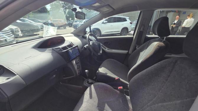 Toyota Vitz II (XP90) с пробегом 2010 года, цена 549 000 рублей, 160000 км, хэтчбек, Автокод Объявления