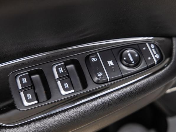 Kia Optima IV Рестайлинг с пробегом 2018 года, цена 1 918 000 рублей, 161489 км, седан, Автокод Объявления