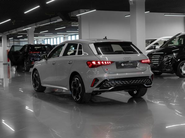 Audi A3 IV (8Y) Рестайлинг с пробегом 2025 года, цена 3 825 000 рублей, 50 км, хэтчбек, Автокод Объявления