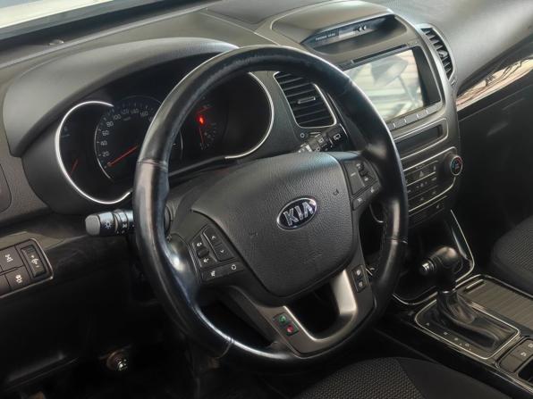 Kia Sorento II Рестайлинг с пробегом 2019 года, цена 1 940 000 рублей, 122836 км, внедорожник, Автокод Объявления