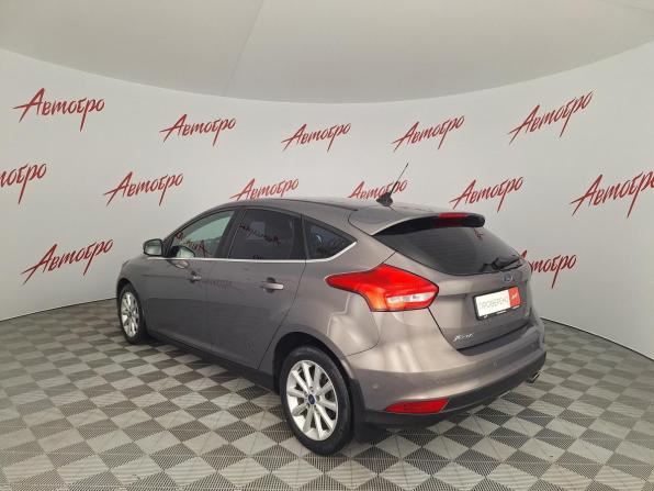 Ford Focus III Рестайлинг с пробегом 2017 года, цена 985 000 рублей, 166442 км, хэтчбек, Автокод Объявления