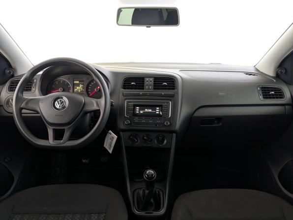 Volkswagen Polo V Рестайлинг с пробегом 2017 года, цена 1 050 000 рублей, 138723 км, седан, Автокод Объявления