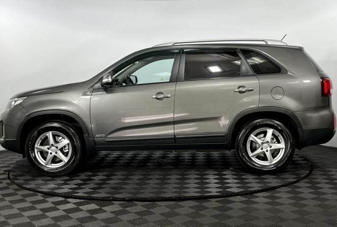 Kia Sorento II Рестайлинг с пробегом 2013 года, цена 1 340 000 рублей, 216819 км, внедорожник, Автокод Объявления