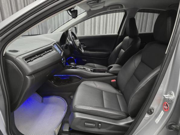 Honda Vezel I с пробегом 2017 года, цена 1 530 000 рублей, 90000 км, внедорожник, Автокод Объявления