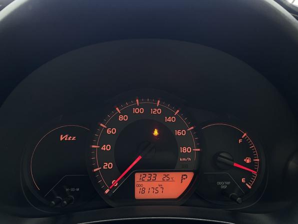 Toyota Vitz III (XP130) Рестайлинг с пробегом 2015 года, цена 650 000 рублей, 180000 км, хэтчбек, Автокод Объявления