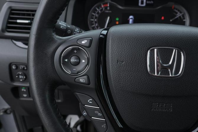 Honda Pilot III с пробегом 2018 года, цена 2 888 000 рублей, 130523 км, внедорожник, Автокод Объявления