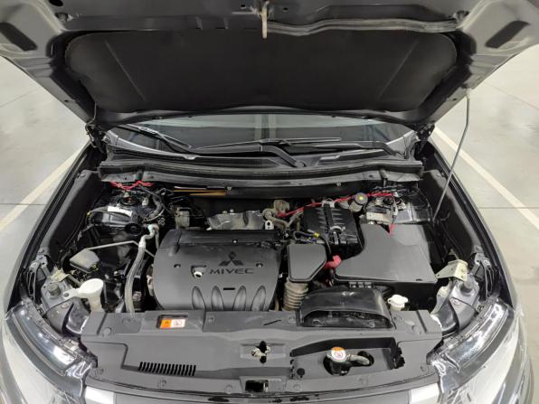 Mitsubishi Outlander III Рестайлинг 3 с пробегом 2020 года, цена 2 370 000 рублей, 70700 км, внедорожник, Автокод Объявления