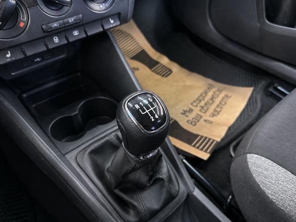 Skoda Rapid II с пробегом 2020 года, цена 1 349 000 рублей, 74000 км, лифтбек, Автокод Объявления