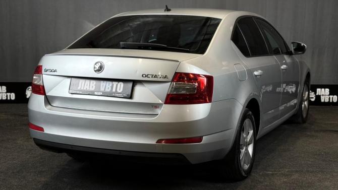 Skoda Octavia III (A7) с пробегом 2013 года, цена 870 000 рублей, 283125 км, лифтбек, Автокод Объявления