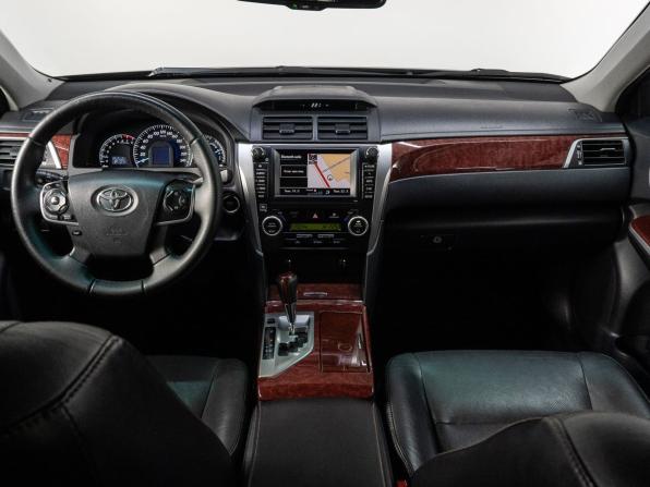Toyota Camry VII (XV50) с пробегом 2013 года, цена 1 720 000 рублей, 229175 км, седан, Автокод Объявления