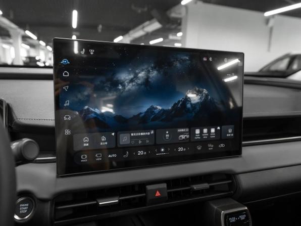 Toyota RAV4 VI (XA60) с пробегом 2026 года, цена 4 150 000 рублей, 11 км, внедорожник, Автокод Объявления