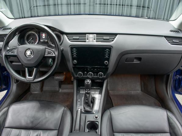 Skoda Octavia III (A7) Рестайлинг с пробегом 2018 года, цена 2 198 000 рублей, 108608 км, лифтбек, Автокод Объявления