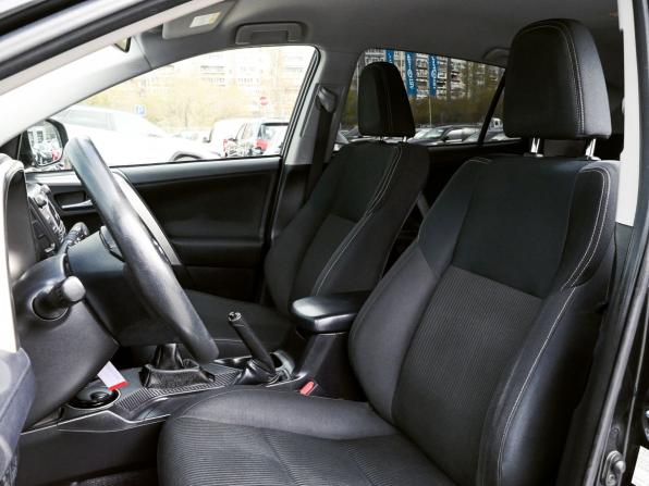 Toyota RAV4 IV (XA40) с пробегом 2015 года, цена 1 959 000 рублей, 283560 км, внедорожник, Автокод Объявления
