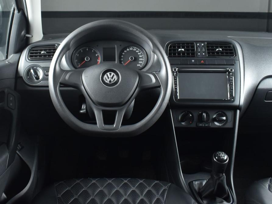 Volkswagen Polo V Рестайлинг Кемерово  - изображение 8