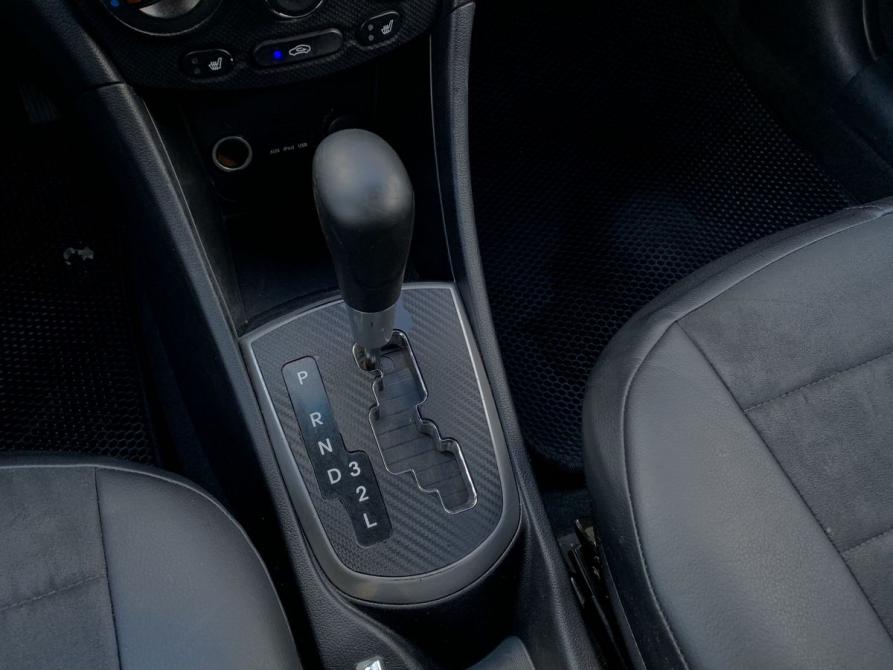 Hyundai Solaris I Москва  - изображение 18