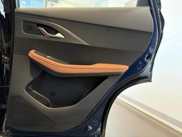 Omoda C5 I с пробегом 2024 года, цена 2 059 000 рублей, 46700 км, внедорожник, Автокод Объявления