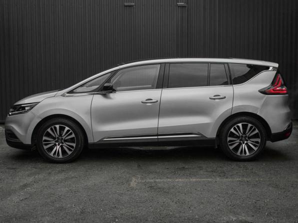 Renault Espace V с пробегом 2017 года, цена 1 690 000 рублей, 156085 км, минивэн, Автокод Объявления