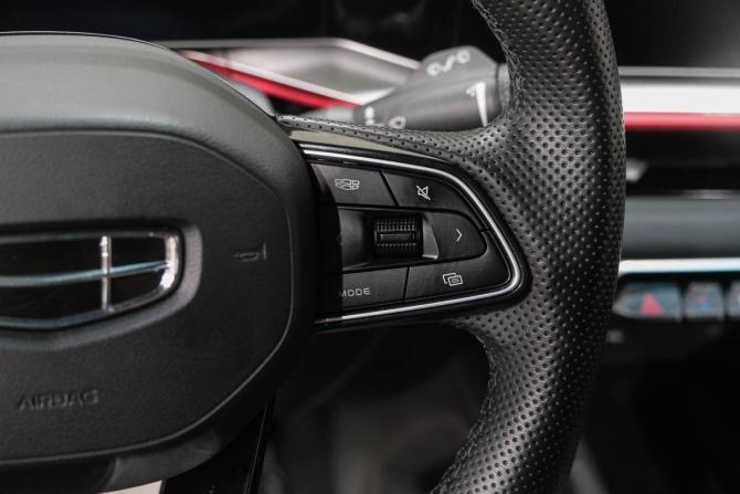 Geely Coolray I с пробегом 2024 года, цена 2 199 000 рублей, 61000 км, внедорожник, Автокод Объявления