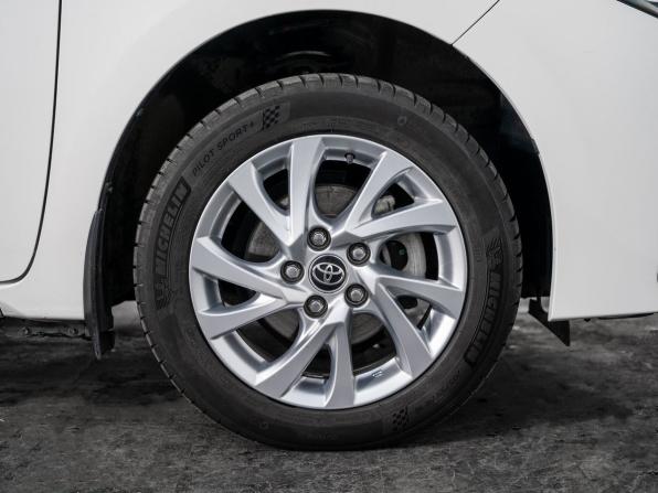 Toyota Corolla XI (E160 E170 E180) Рестайлинг 1 с пробегом 2016 года, цена 1 730 500 рублей, 97360 км, седан, Автокод Объявления