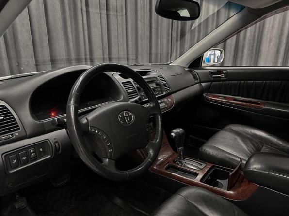 Toyota Camry V (XV30) Рестайлинг с пробегом 2005 года, цена 730 000 рублей, 420000 км, седан, Автокод Объявления