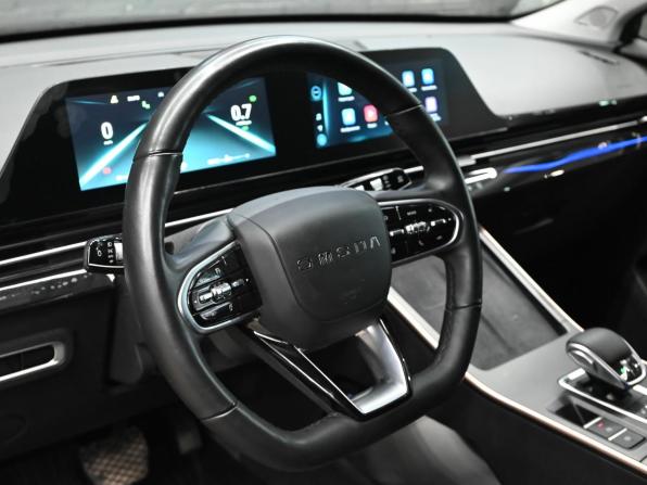 Omoda C5 I с пробегом 2023 года, цена 1 950 000 рублей, 51913 км, внедорожник, Автокод Объявления